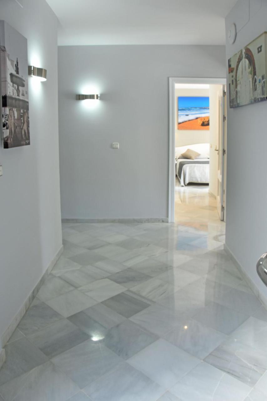 Hostal Bodega Conil De La Frontera Esterno foto